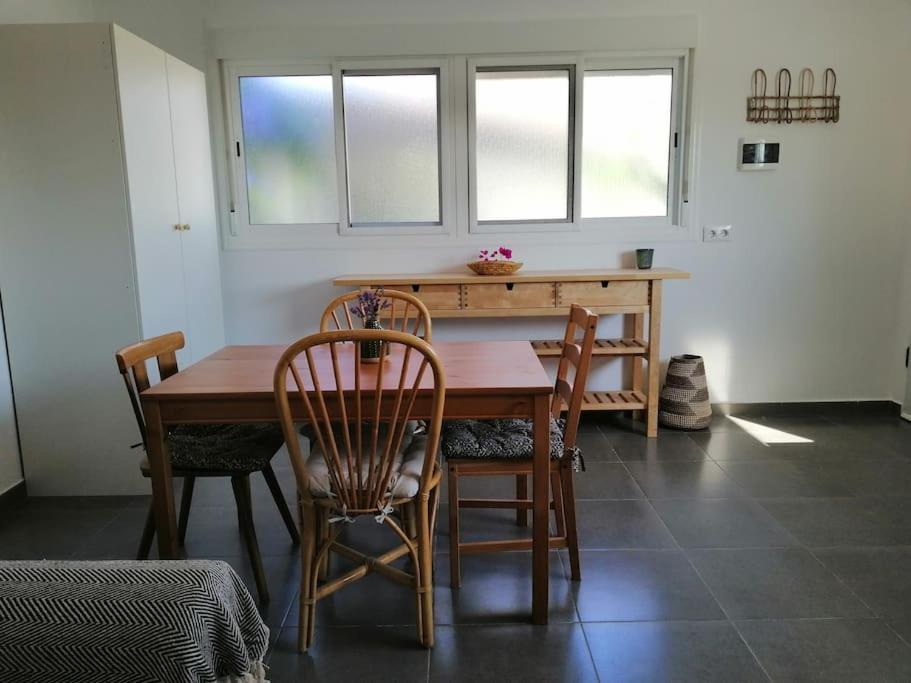 Casa Jardin. Vivienda Rural En Zona Tranquila. Villa Lucainena de las Torres Luaran gambar
