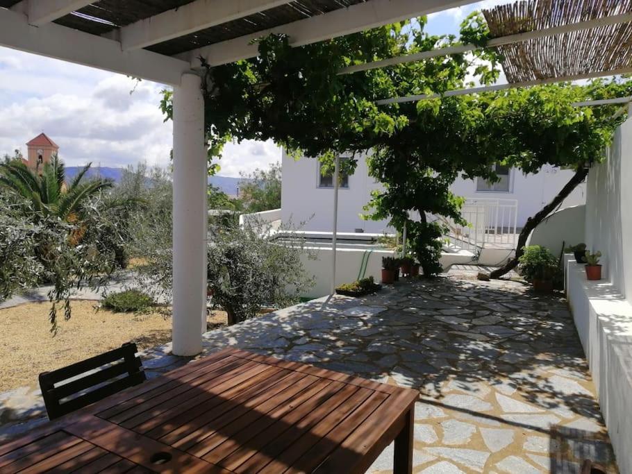 Casa Jardin. Vivienda Rural En Zona Tranquila. Villa Lucainena de las Torres Luaran gambar